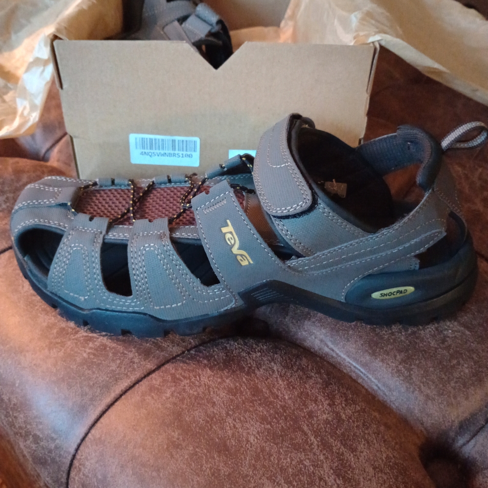 Teva Men's Brown Forebay Outdoor Sandals Size 9
